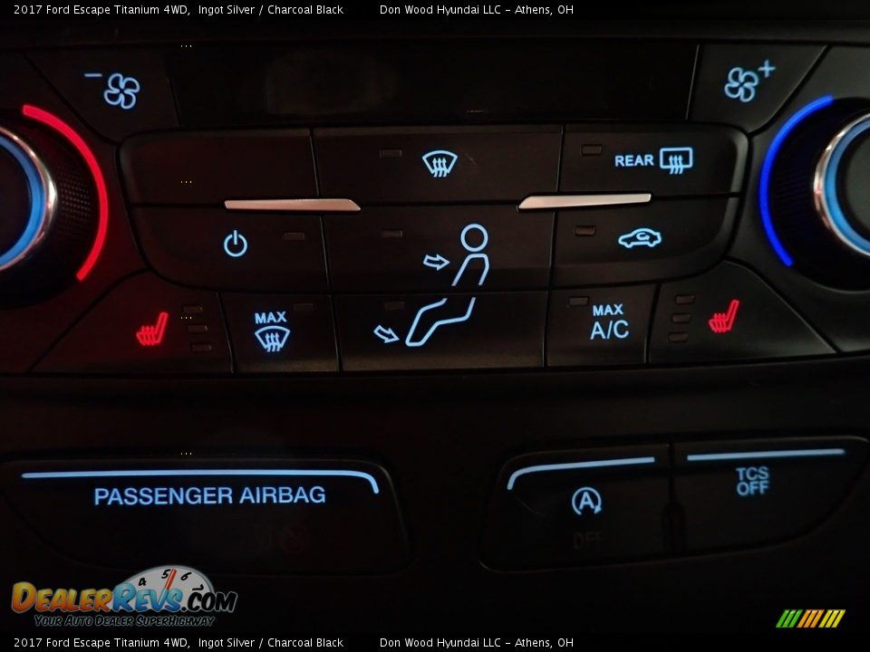 2017 Ford Escape Titanium 4WD Ingot Silver / Charcoal Black Photo #2