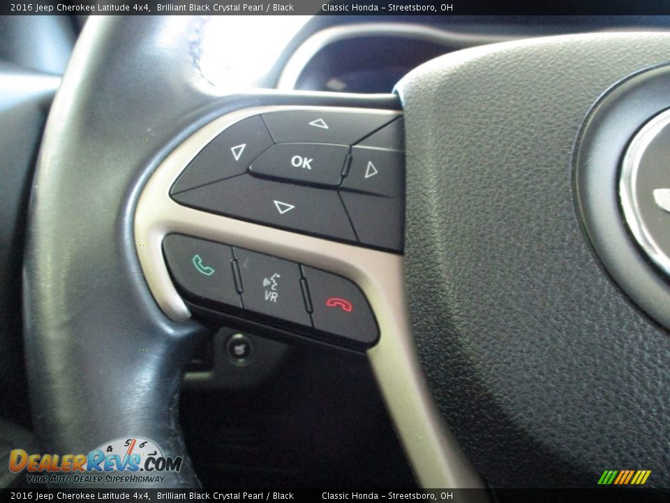 2016 Jeep Cherokee Latitude 4x4 Brilliant Black Crystal Pearl / Black Photo #33