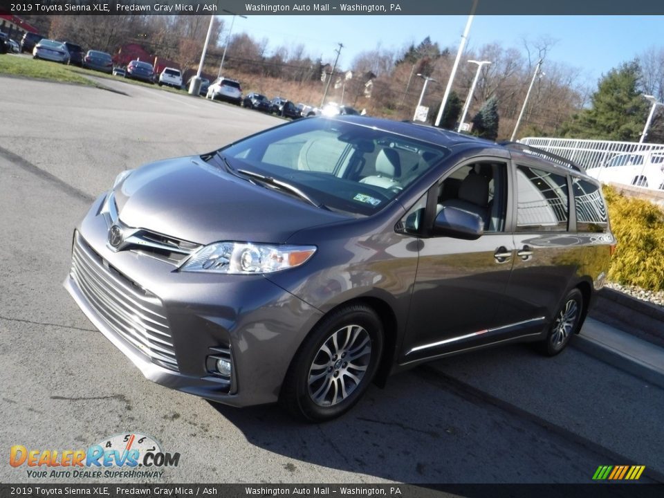 2019 Toyota Sienna XLE Predawn Gray Mica / Ash Photo #12