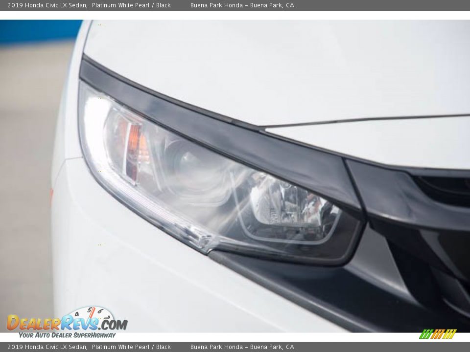2019 Honda Civic LX Sedan Platinum White Pearl / Black Photo #8