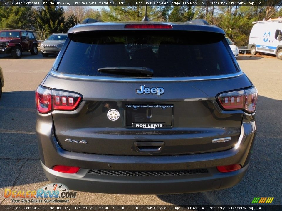 2022 Jeep Compass Latitude Lux 4x4 Granite Crystal Metallic / Black Photo #6