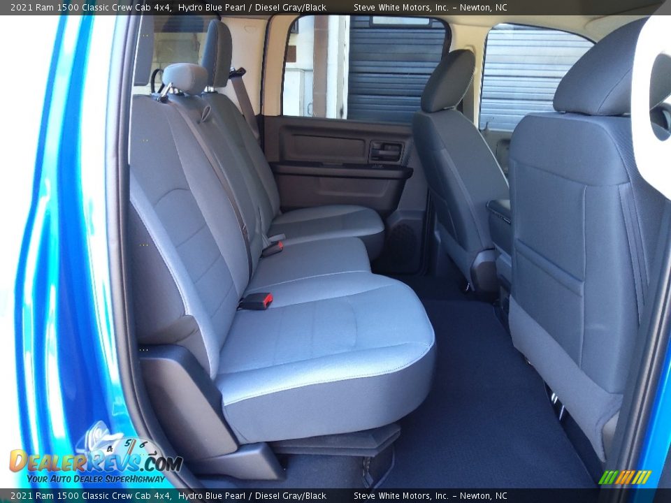 2021 Ram 1500 Classic Crew Cab 4x4 Hydro Blue Pearl / Diesel Gray/Black Photo #16