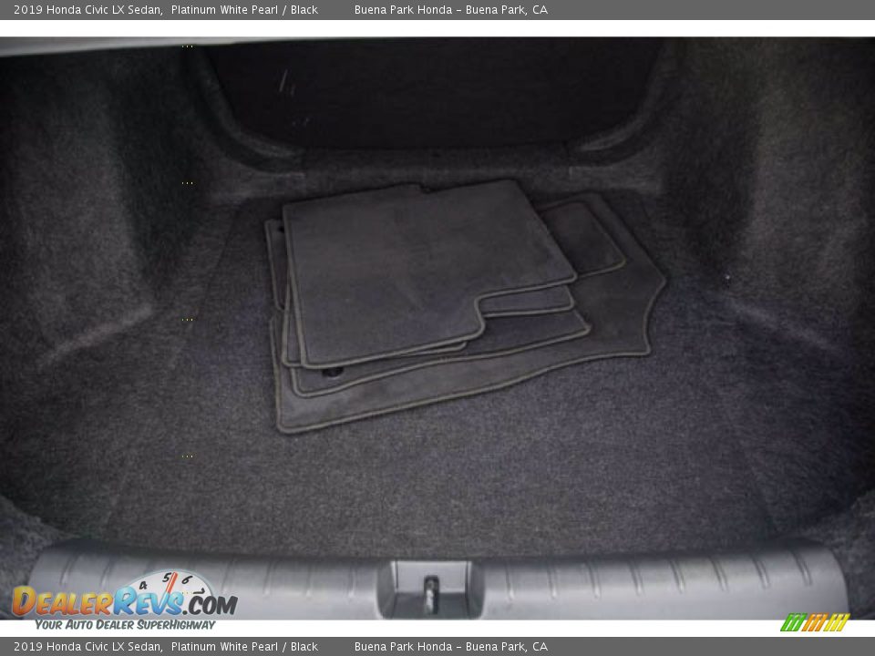 2019 Honda Civic LX Sedan Platinum White Pearl / Black Photo #20
