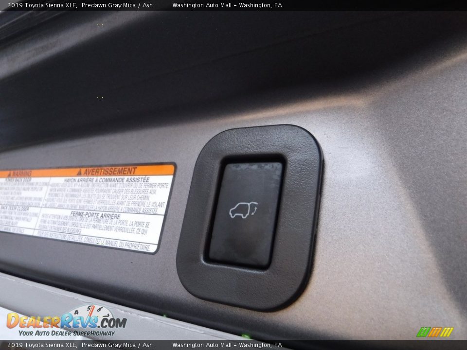 2019 Toyota Sienna XLE Predawn Gray Mica / Ash Photo #33