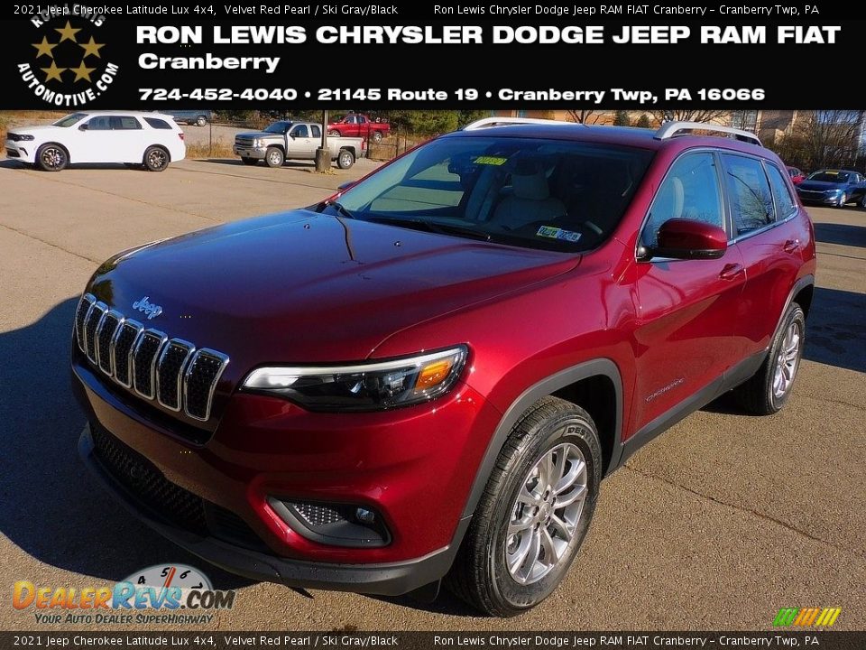 2021 Jeep Cherokee Latitude Lux 4x4 Velvet Red Pearl / Ski Gray/Black Photo #1