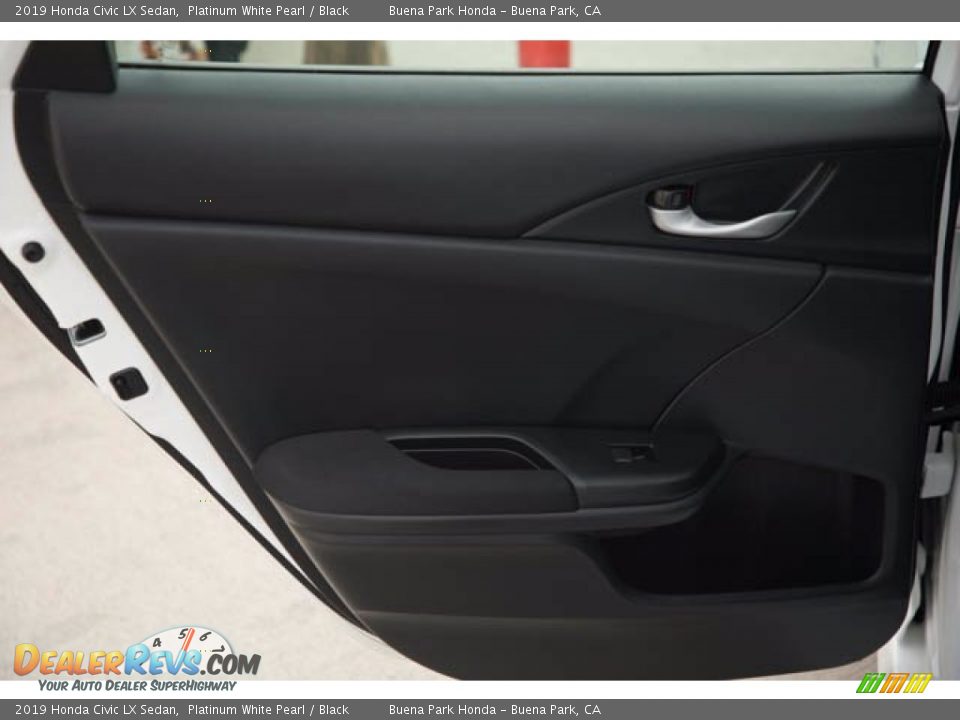 2019 Honda Civic LX Sedan Platinum White Pearl / Black Photo #31