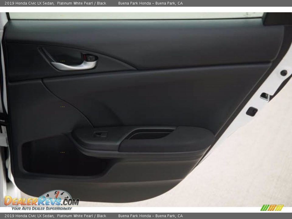 2019 Honda Civic LX Sedan Platinum White Pearl / Black Photo #32