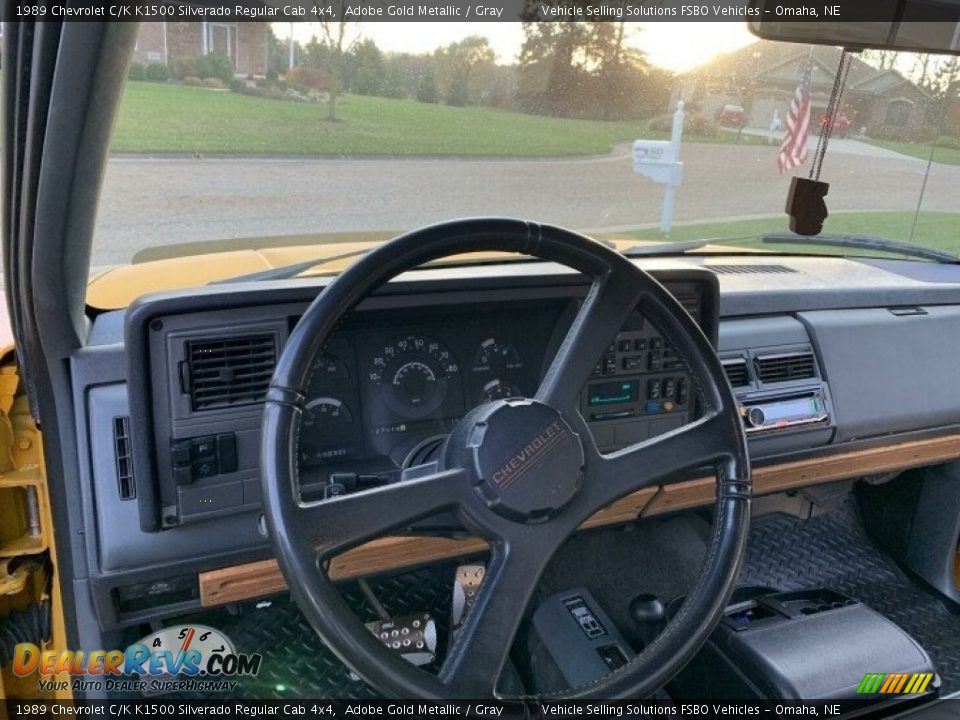 1989 Chevrolet C/K K1500 Silverado Regular Cab 4x4 Steering Wheel Photo #15