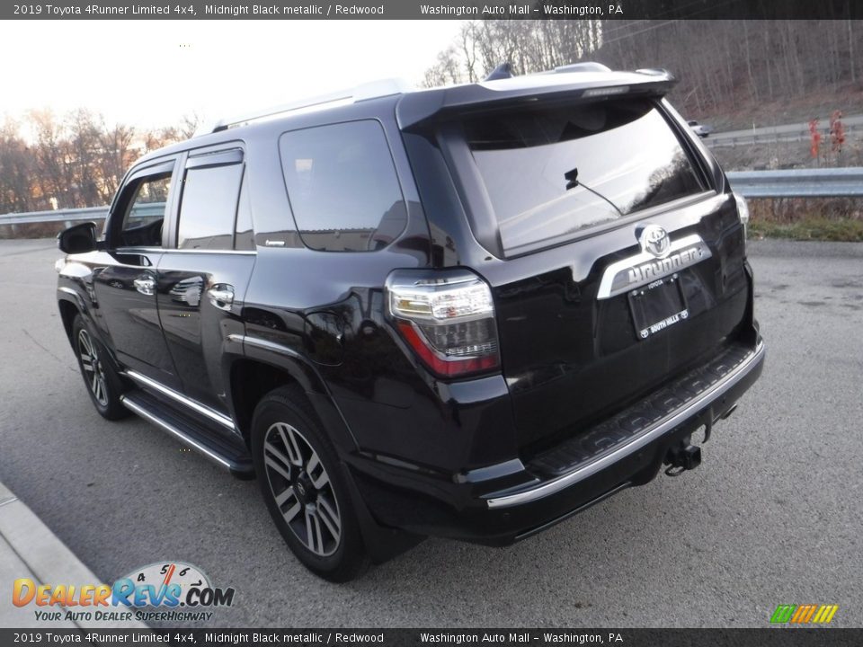 2019 Toyota 4Runner Limited 4x4 Midnight Black metallic / Redwood Photo #16