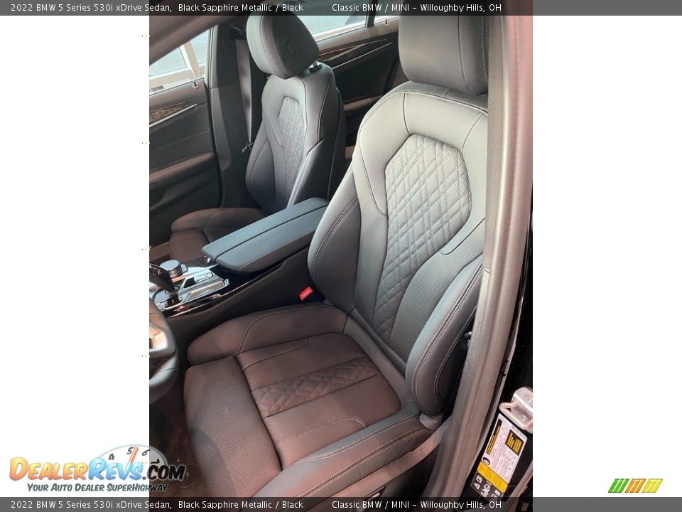 Front Seat of 2022 BMW 5 Series 530i xDrive Sedan Photo #4