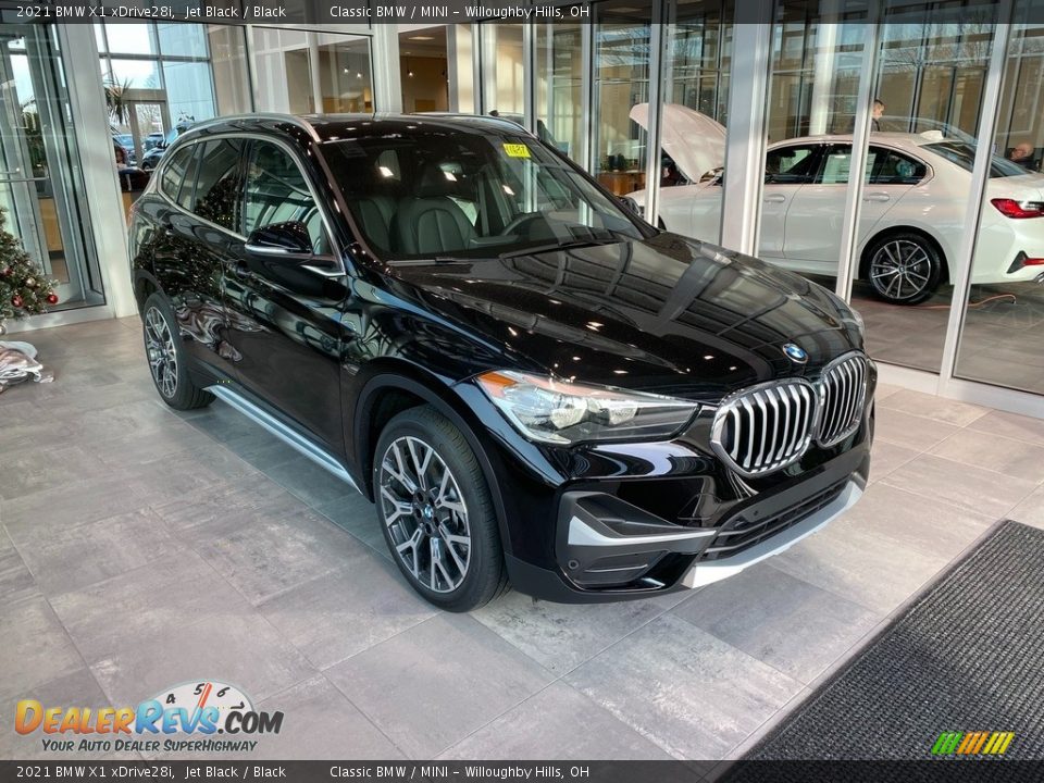 2021 BMW X1 xDrive28i Jet Black / Black Photo #1