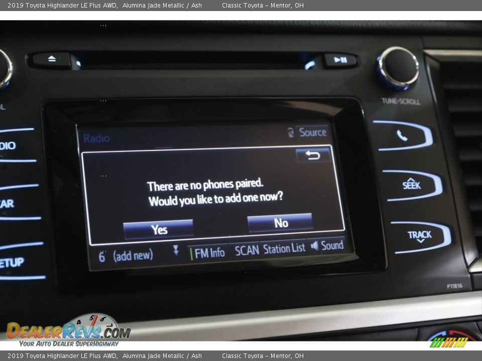 2019 Toyota Highlander LE Plus AWD Alumina Jade Metallic / Ash Photo #11