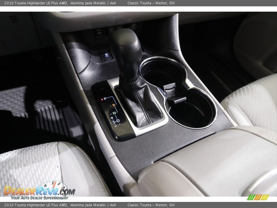 2019 Toyota Highlander LE Plus AWD Alumina Jade Metallic / Ash Photo #12