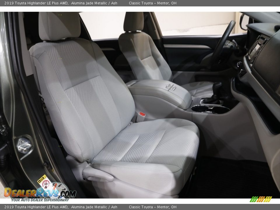 2019 Toyota Highlander LE Plus AWD Alumina Jade Metallic / Ash Photo #14