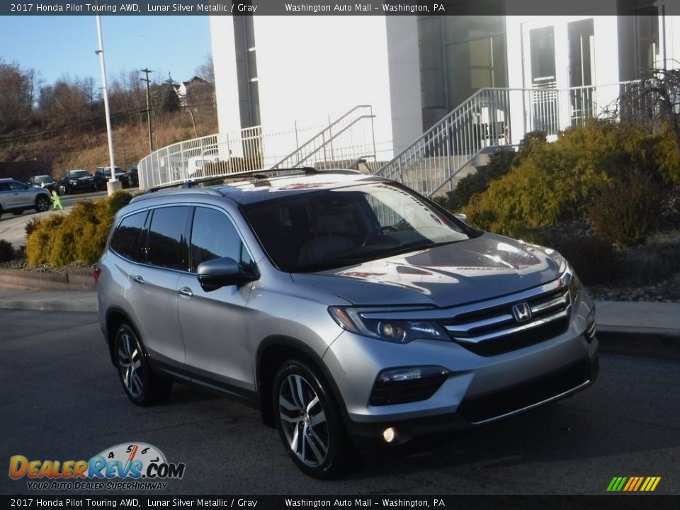 2017 Honda Pilot Touring AWD Lunar Silver Metallic / Gray Photo #1