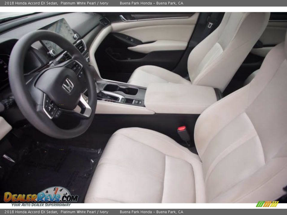2018 Honda Accord EX Sedan Platinum White Pearl / Ivory Photo #9
