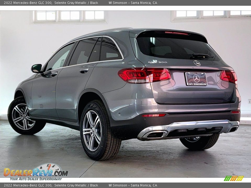 2022 Mercedes-Benz GLC 300 Selenite Gray Metallic / Black Photo #2