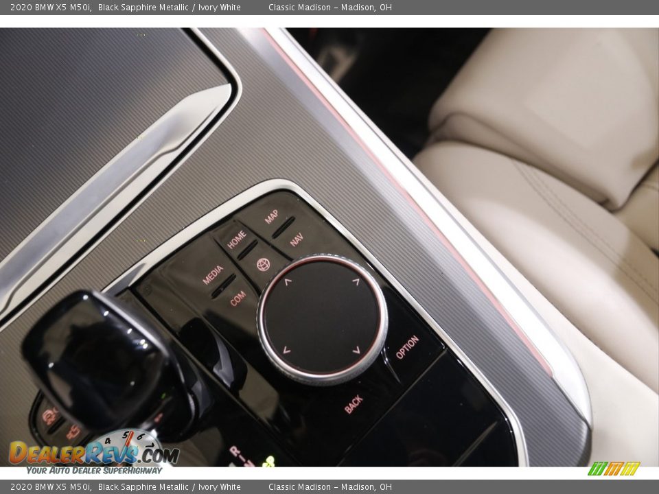 2020 BMW X5 M50i Black Sapphire Metallic / Ivory White Photo #16