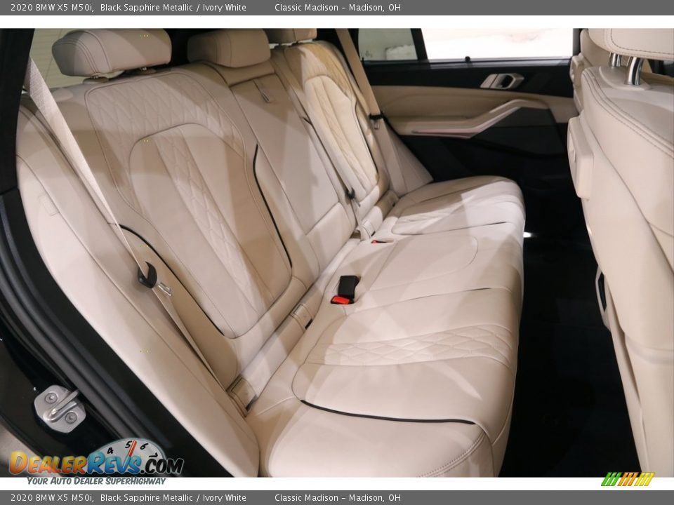 2020 BMW X5 M50i Black Sapphire Metallic / Ivory White Photo #19