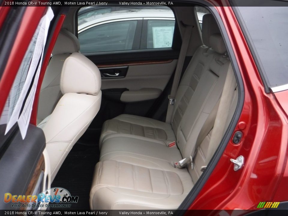 2018 Honda CR-V Touring AWD Molten Lava Pearl / Ivory Photo #24
