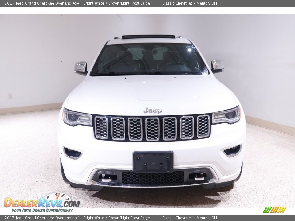 2017 Jeep Grand Cherokee Overland 4x4 Bright White / Brown/Light Frost Beige Photo #2