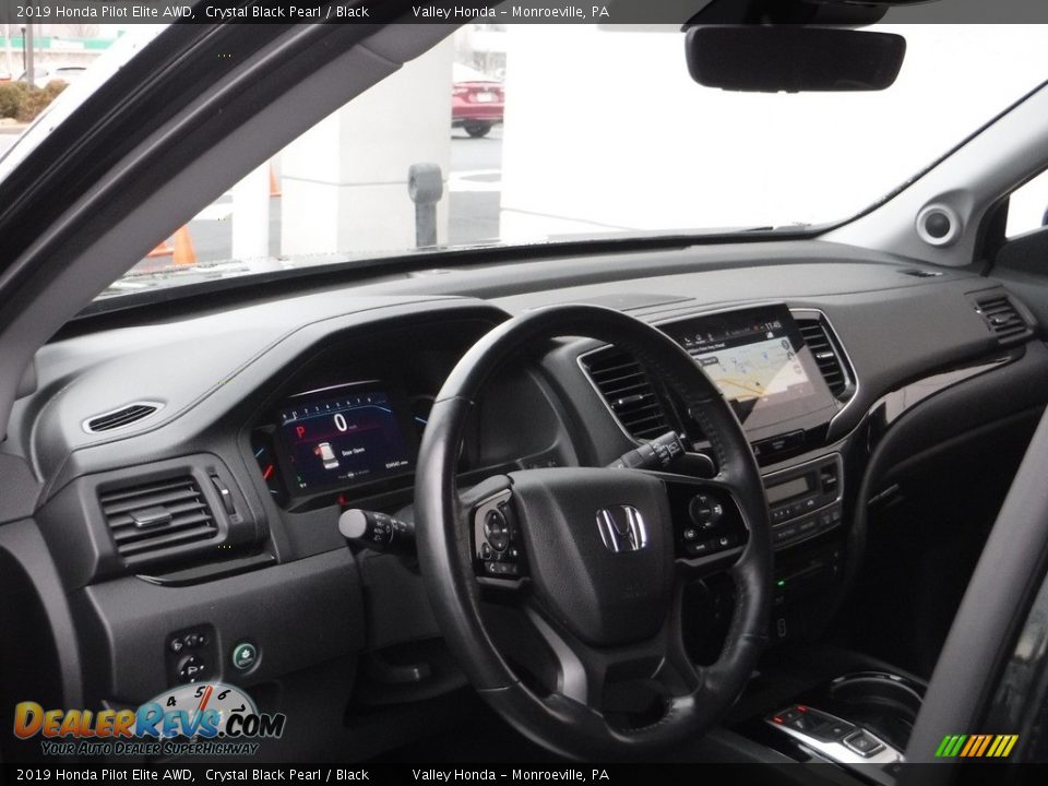 2019 Honda Pilot Elite AWD Crystal Black Pearl / Black Photo #12