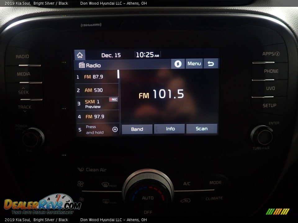 2019 Kia Soul Bright Silver / Black Photo #26