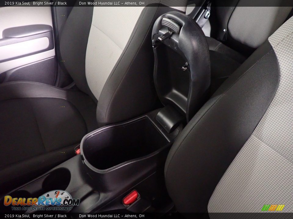 2019 Kia Soul Bright Silver / Black Photo #33