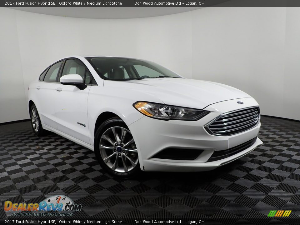 2017 Ford Fusion Hybrid SE Oxford White / Medium Light Stone Photo #3