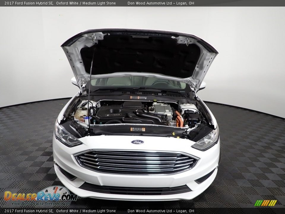 2017 Ford Fusion Hybrid SE Oxford White / Medium Light Stone Photo #6