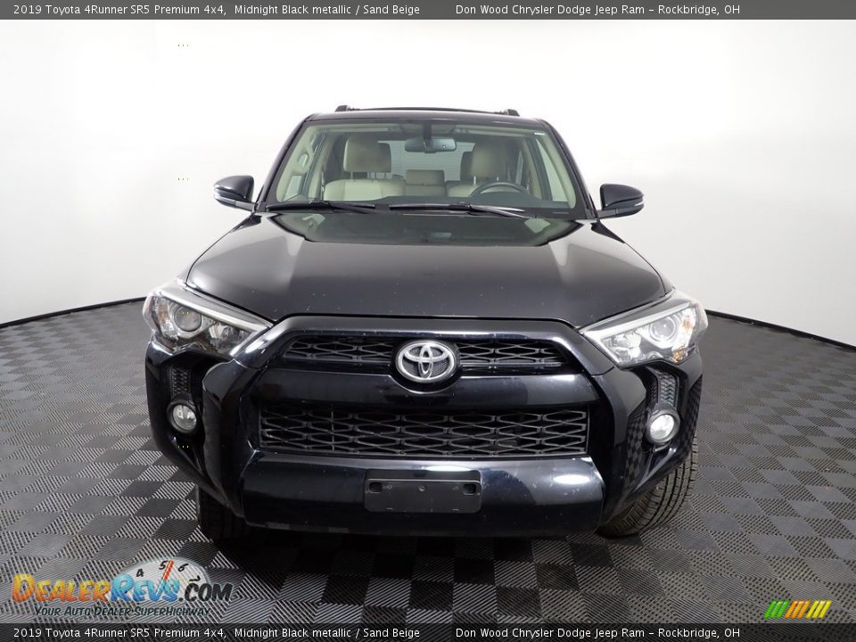 2019 Toyota 4Runner SR5 Premium 4x4 Midnight Black metallic / Sand Beige Photo #7