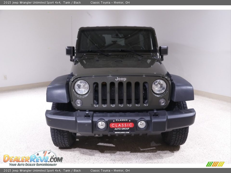 2015 Jeep Wrangler Unlimited Sport 4x4 Tank / Black Photo #2