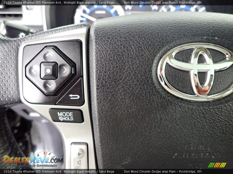 2019 Toyota 4Runner SR5 Premium 4x4 Midnight Black metallic / Sand Beige Photo #22