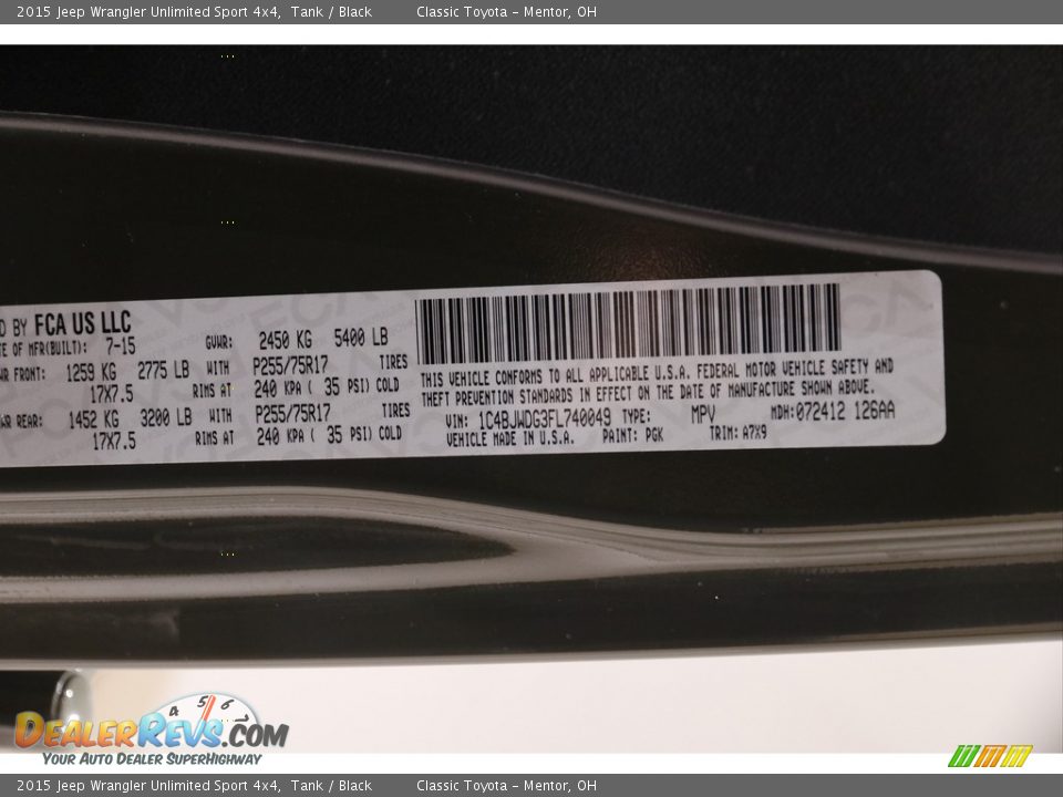 2015 Jeep Wrangler Unlimited Sport 4x4 Tank / Black Photo #18