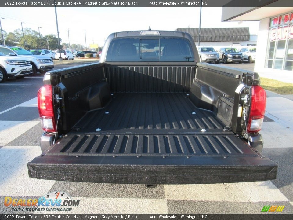 2022 Toyota Tacoma SR5 Double Cab 4x4 Magnetic Gray Metallic / Black Photo #5