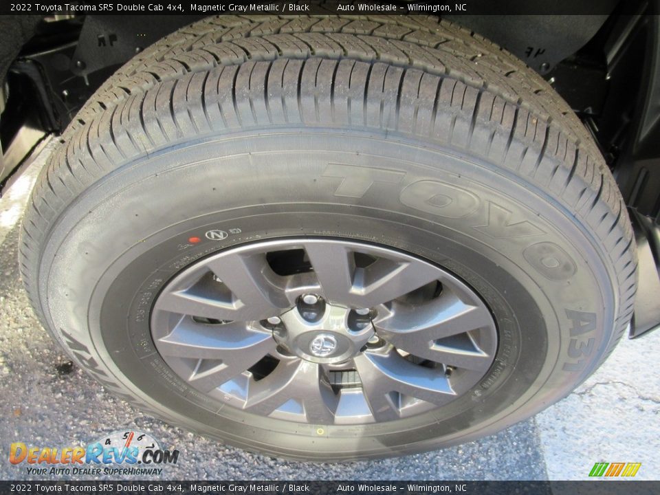 2022 Toyota Tacoma SR5 Double Cab 4x4 Magnetic Gray Metallic / Black Photo #7
