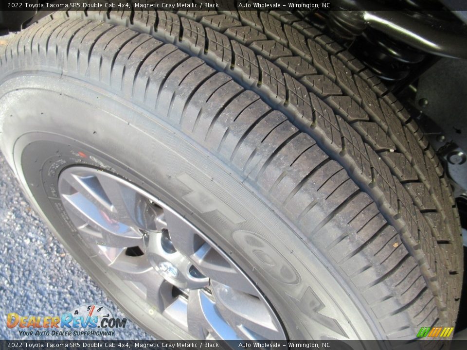 2022 Toyota Tacoma SR5 Double Cab 4x4 Magnetic Gray Metallic / Black Photo #8