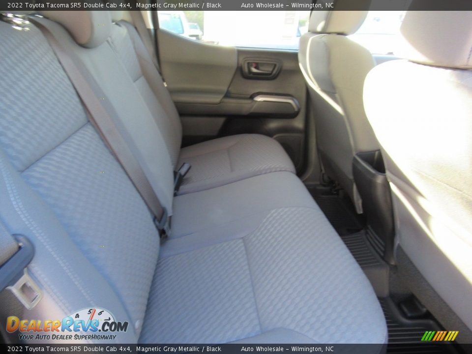 2022 Toyota Tacoma SR5 Double Cab 4x4 Magnetic Gray Metallic / Black Photo #13