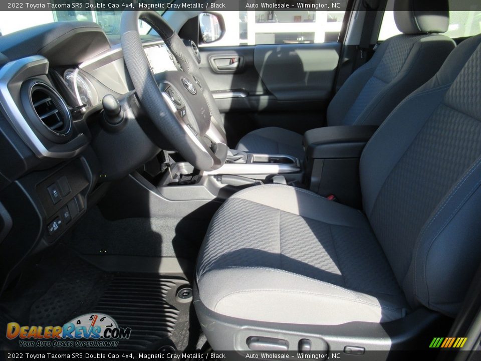 2022 Toyota Tacoma SR5 Double Cab 4x4 Magnetic Gray Metallic / Black Photo #14