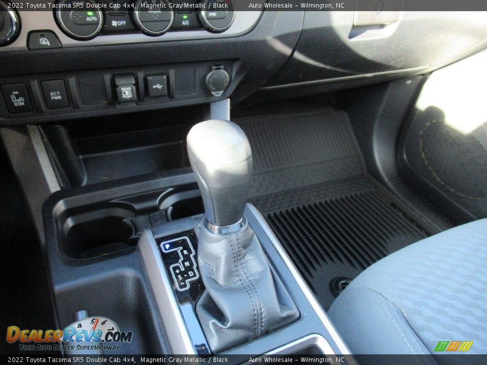 2022 Toyota Tacoma SR5 Double Cab 4x4 Magnetic Gray Metallic / Black Photo #19