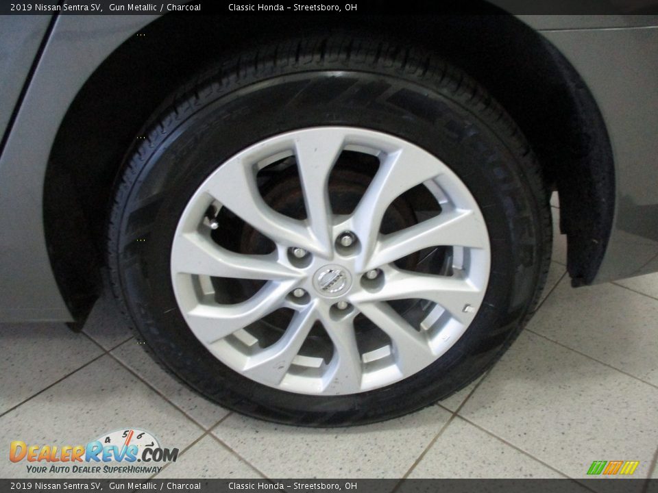 2019 Nissan Sentra SV Gun Metallic / Charcoal Photo #11