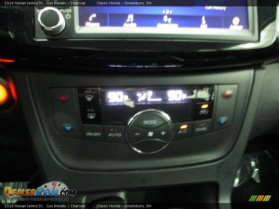 2019 Nissan Sentra SV Gun Metallic / Charcoal Photo #33