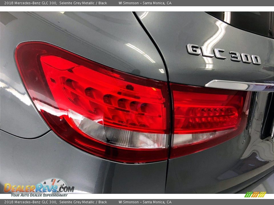 2018 Mercedes-Benz GLC 300 Selenite Grey Metallic / Black Photo #29