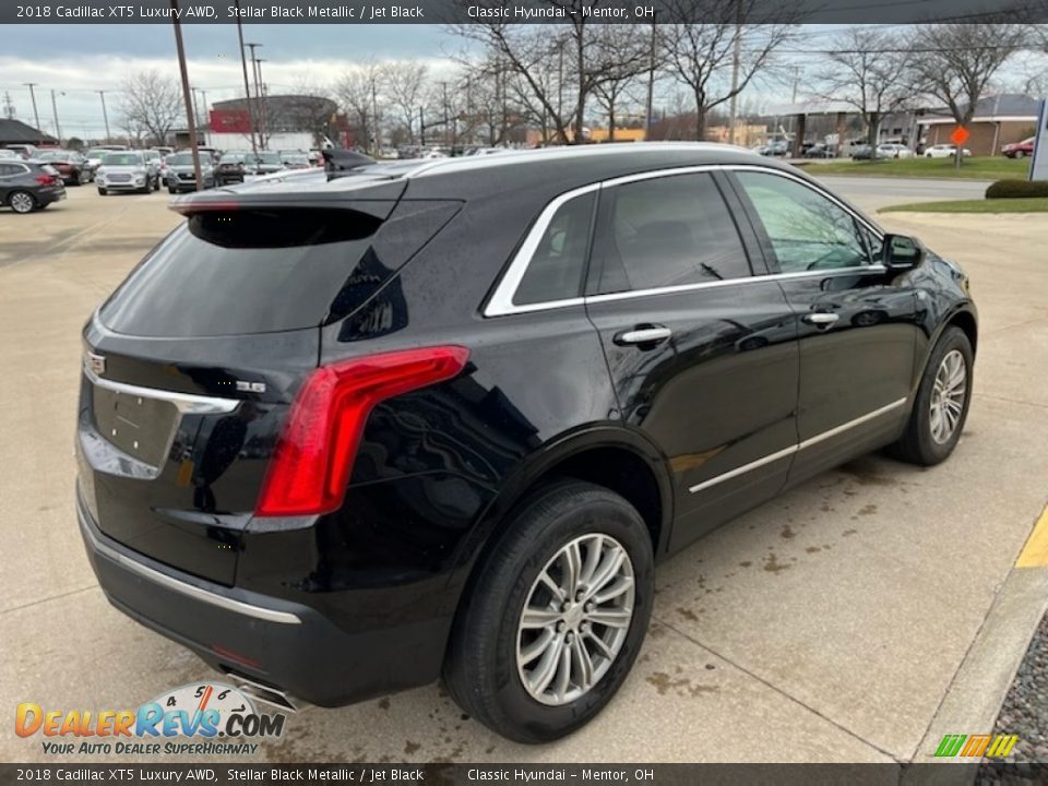 2018 Cadillac XT5 Luxury AWD Stellar Black Metallic / Jet Black Photo #2