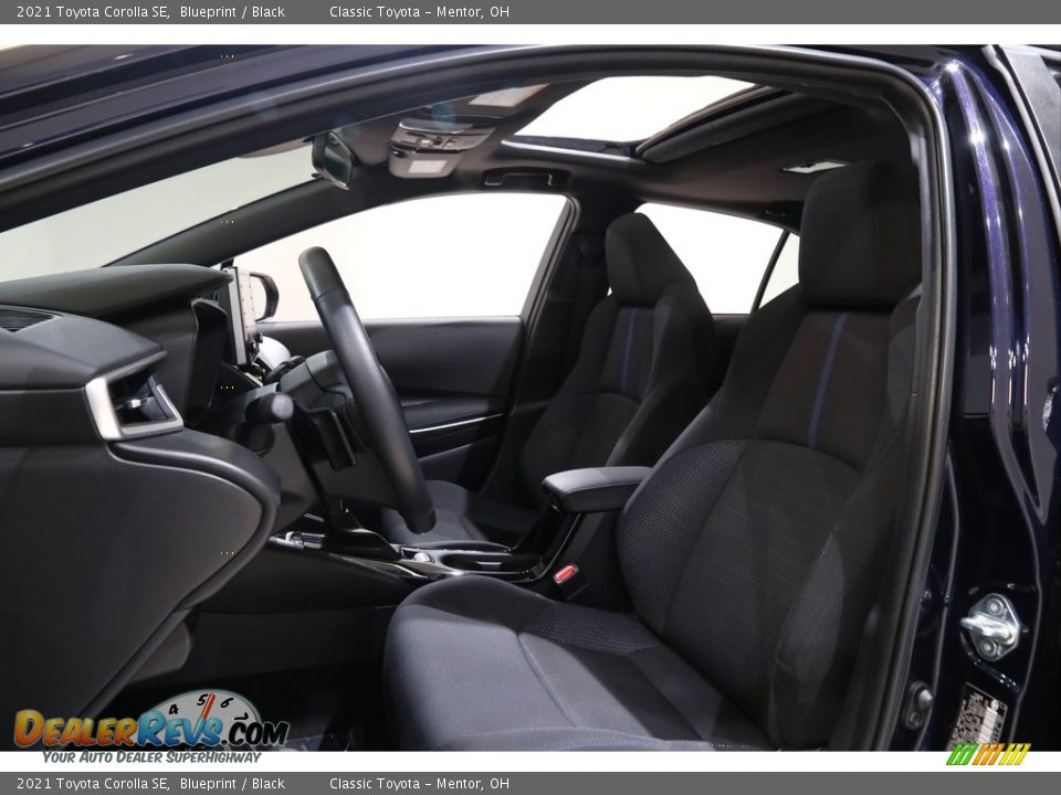 2021 Toyota Corolla SE Blueprint / Black Photo #5