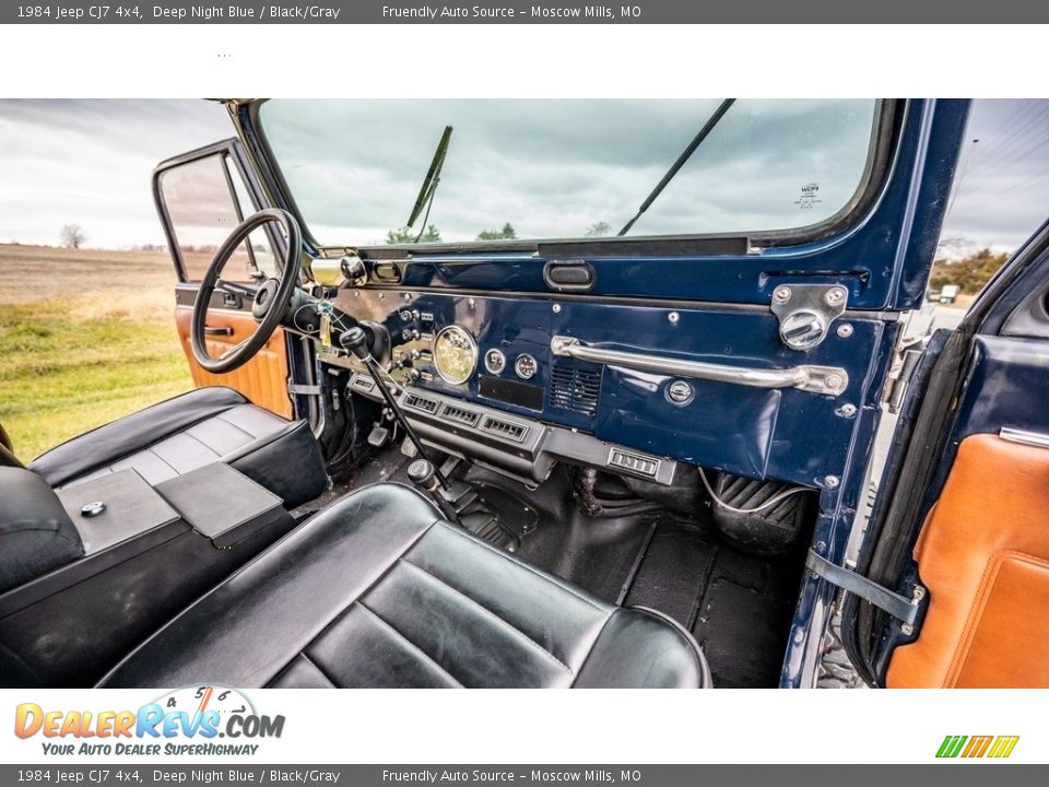 Dashboard of 1984 Jeep CJ7 4x4 Photo #20