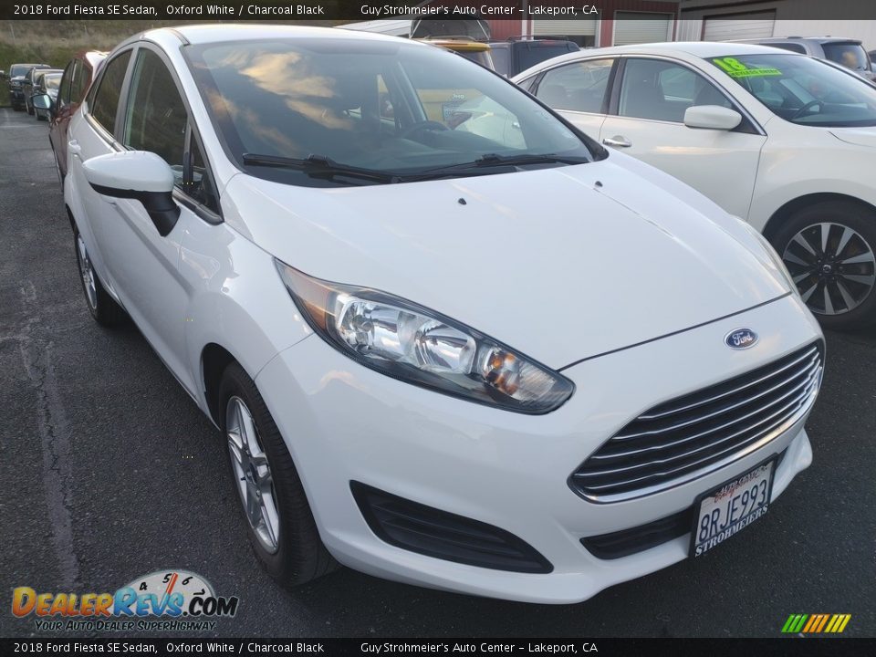 2018 Ford Fiesta SE Sedan Oxford White / Charcoal Black Photo #1