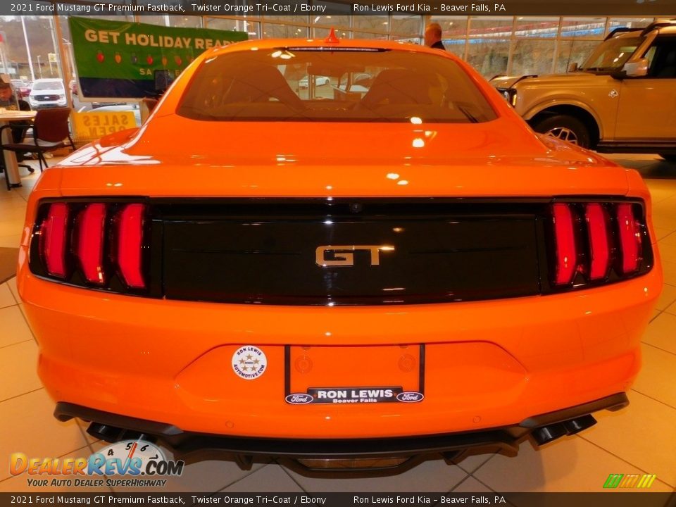 2021 Ford Mustang GT Premium Fastback Twister Orange Tri-Coat / Ebony Photo #3