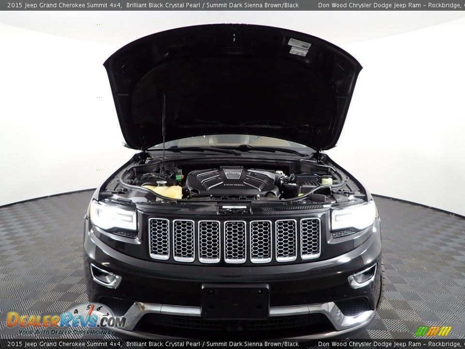 2015 Jeep Grand Cherokee Summit 4x4 Brilliant Black Crystal Pearl / Summit Dark Sienna Brown/Black Photo #10