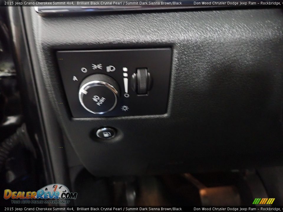 2015 Jeep Grand Cherokee Summit 4x4 Brilliant Black Crystal Pearl / Summit Dark Sienna Brown/Black Photo #23